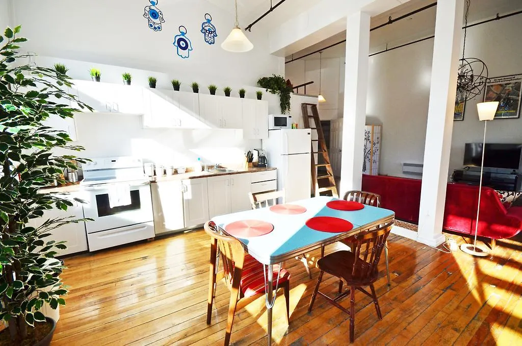 Likeahotel - Square Victoria Montreal Apartment