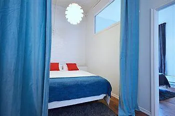 Likeahotel - Square Victoria Montreal 3*,  Canada